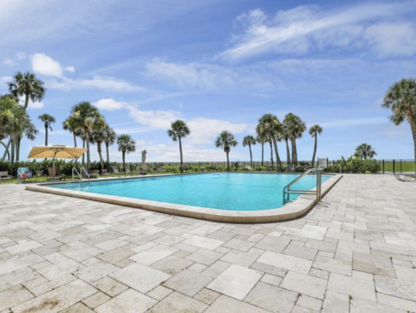 6th floor views Gulf Front of Vanderbilt Beach 3 month rental